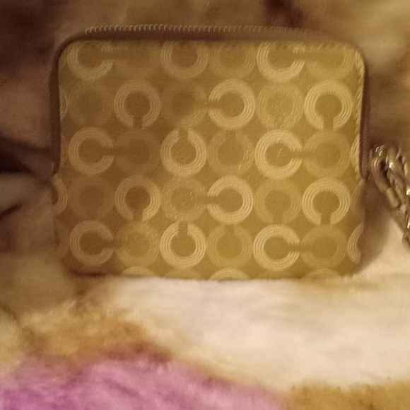 Coach Gold and Cream C Patterned Wristlet EUC